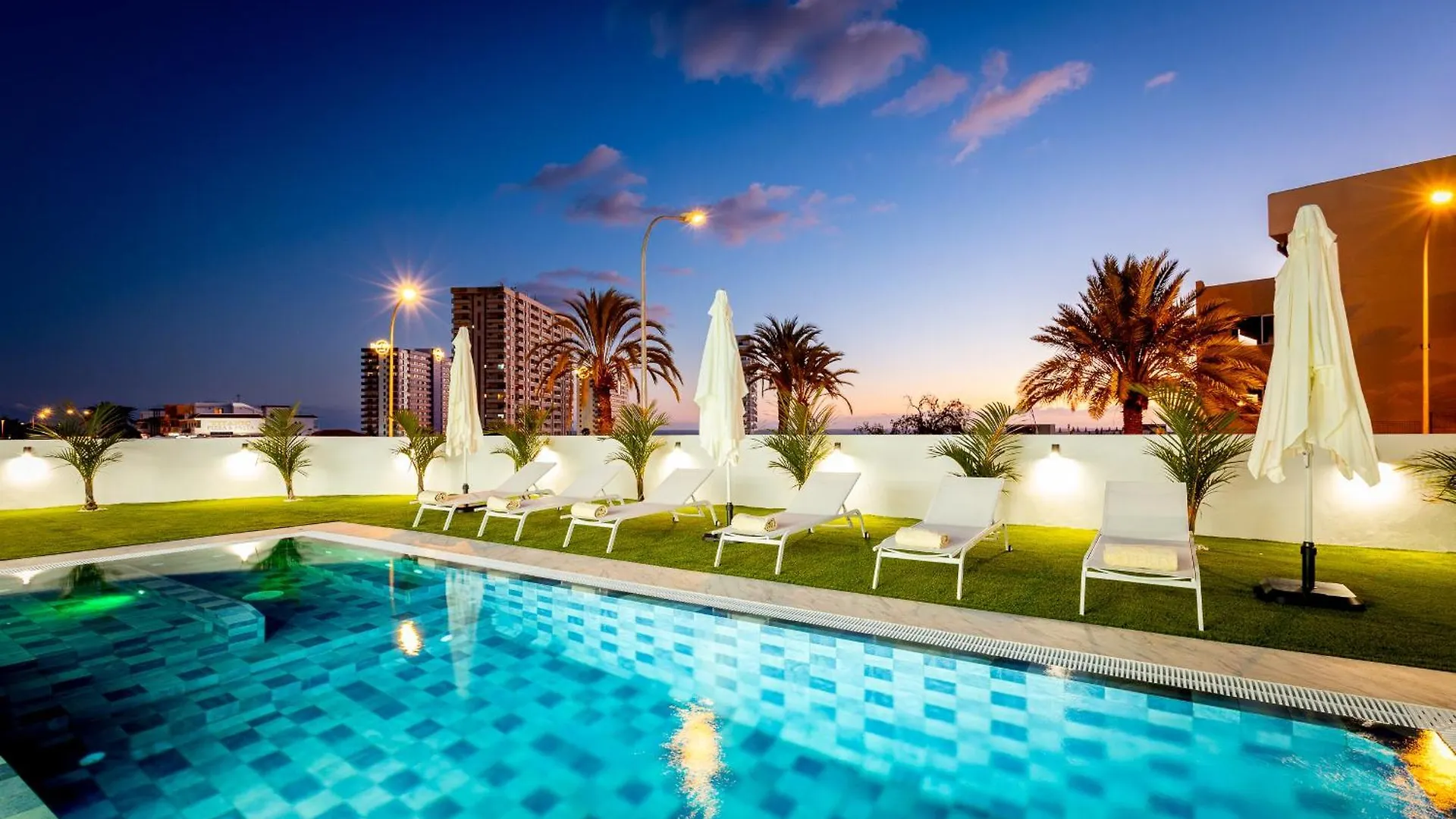 Villa Michelle Private Oasis Heated Pool And Wifi Playa Paraiso  Spain