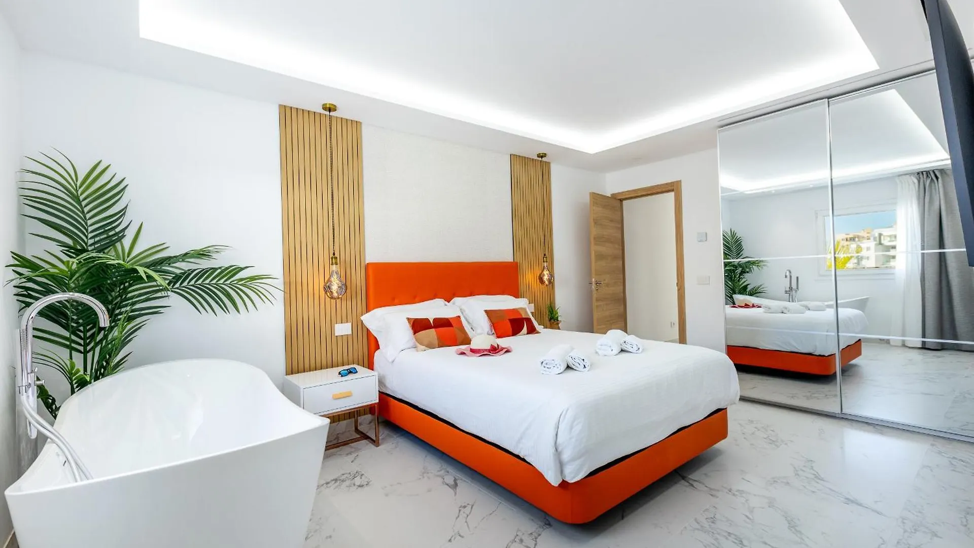 Villa Michelle Private Oasis Heated Pool And Wifi Playa Paraiso  Spain