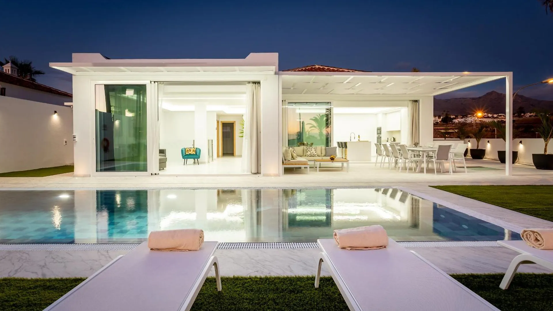 Villa Michelle Private Oasis Heated Pool And Wifi Playa Paraiso