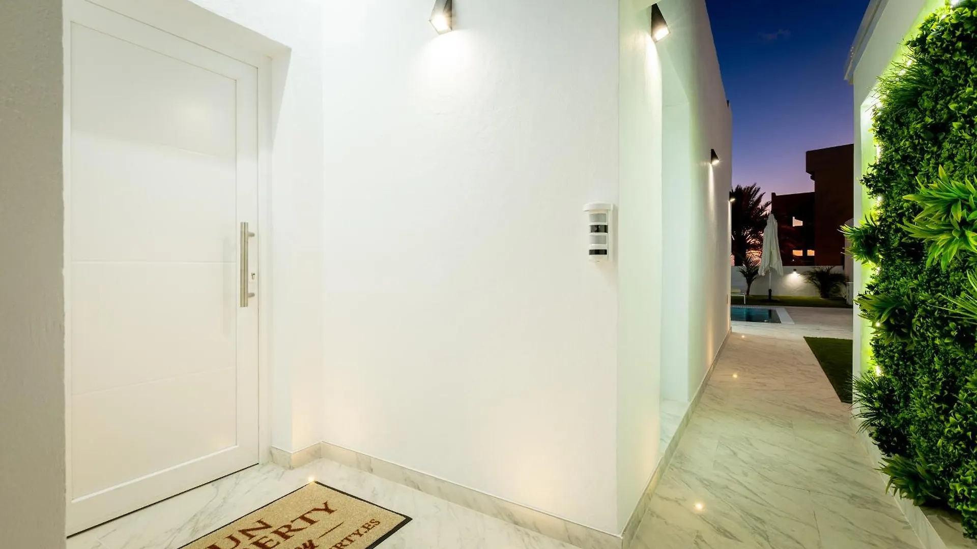 Villa Michelle Private Oasis Heated Pool And Wifi Playa Paraiso  0*, Playa Paraiso (Tenerife) Spain