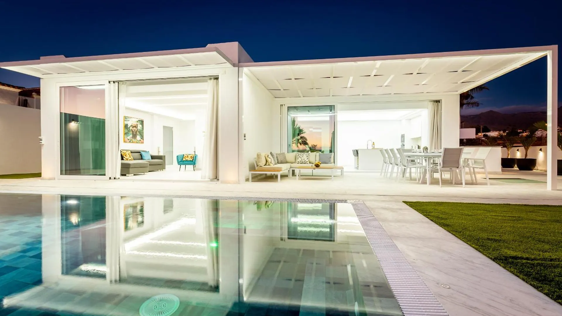 Villa Michelle Private Oasis Heated Pool And Wifi Playa Paraiso  Spain