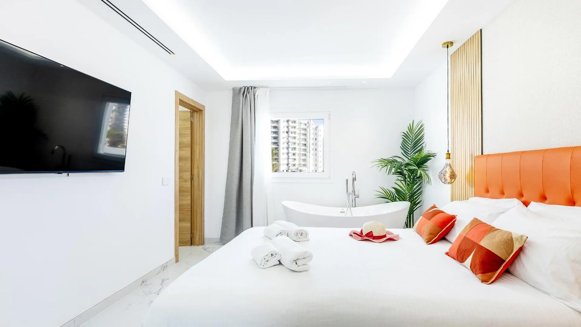 Villa Michelle Private Oasis Heated Pool And Wifi Playa Paraiso  0*, Playa Paraiso (Tenerife) Spain